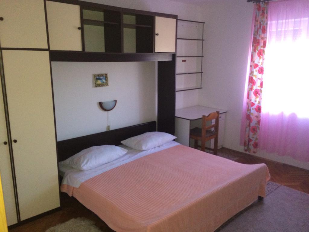 Apartment Kolundzic Novi Vinodolski Chambre photo