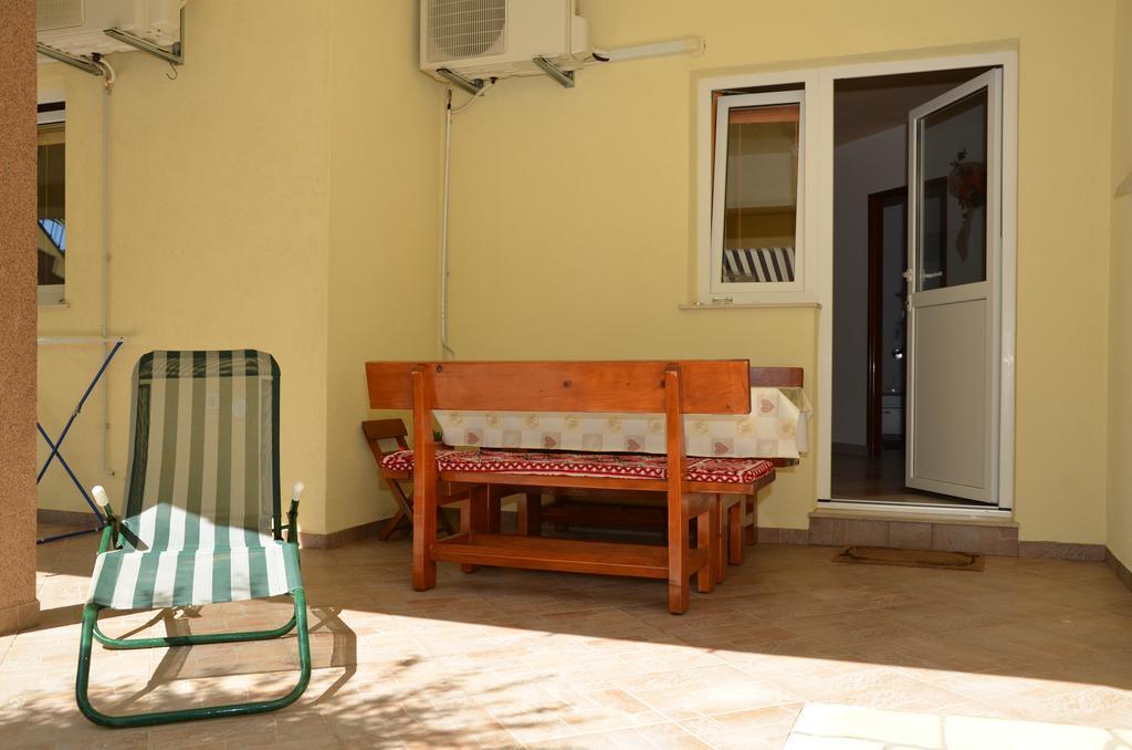 Apartment Kolundzic Novi Vinodolski Extérieur photo