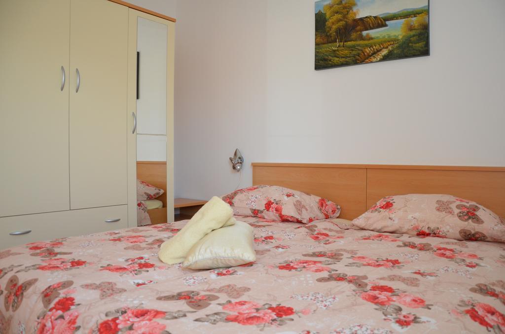 Apartment Kolundzic Novi Vinodolski Extérieur photo